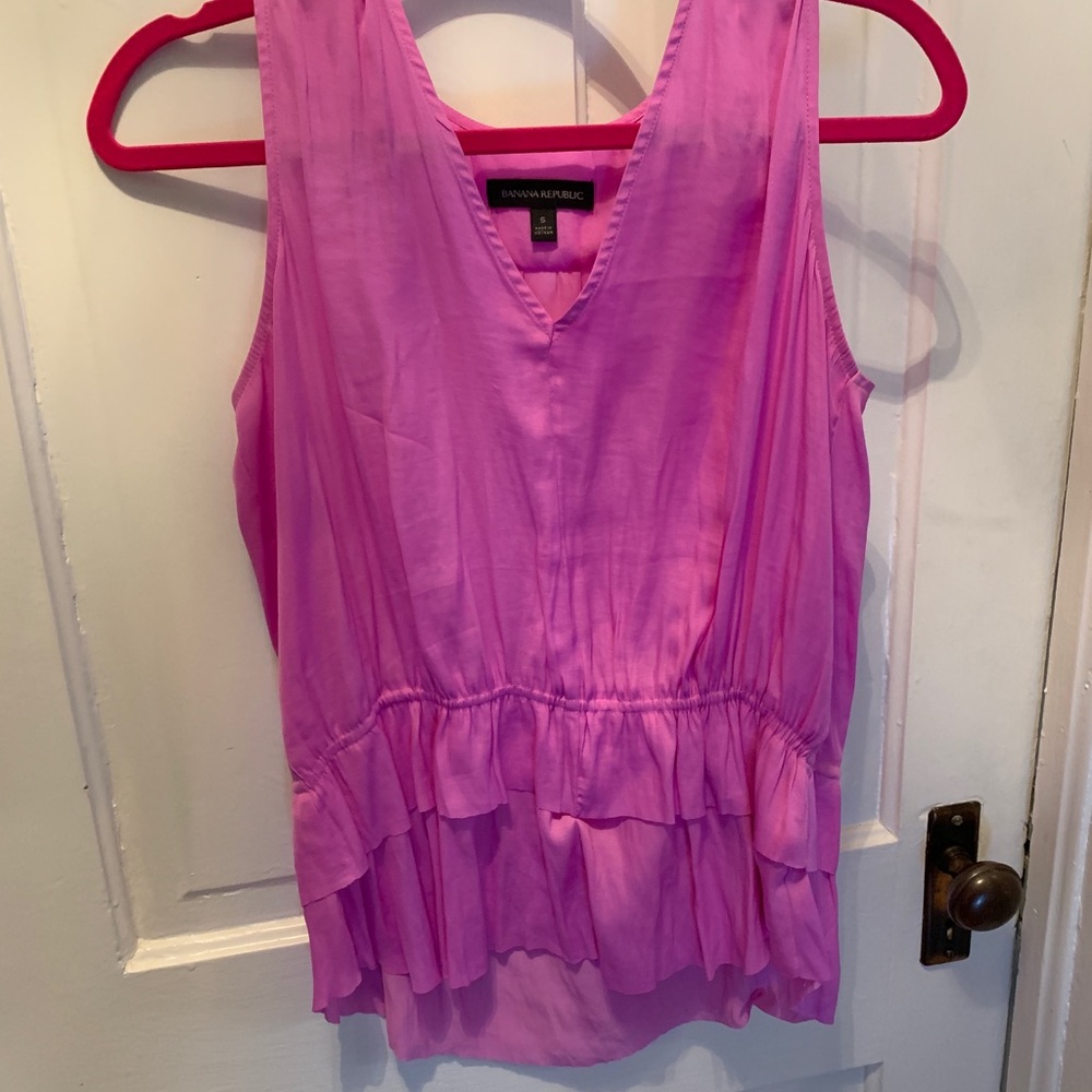Banana Republic sleeveless peplum blouse